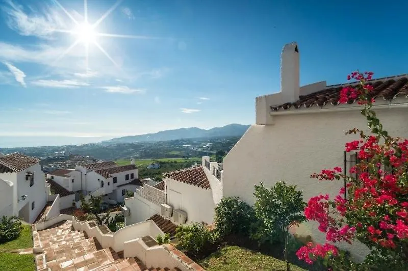 Luxury 2 Bedroom Apartment In San Juan De Capistrano, Nerja