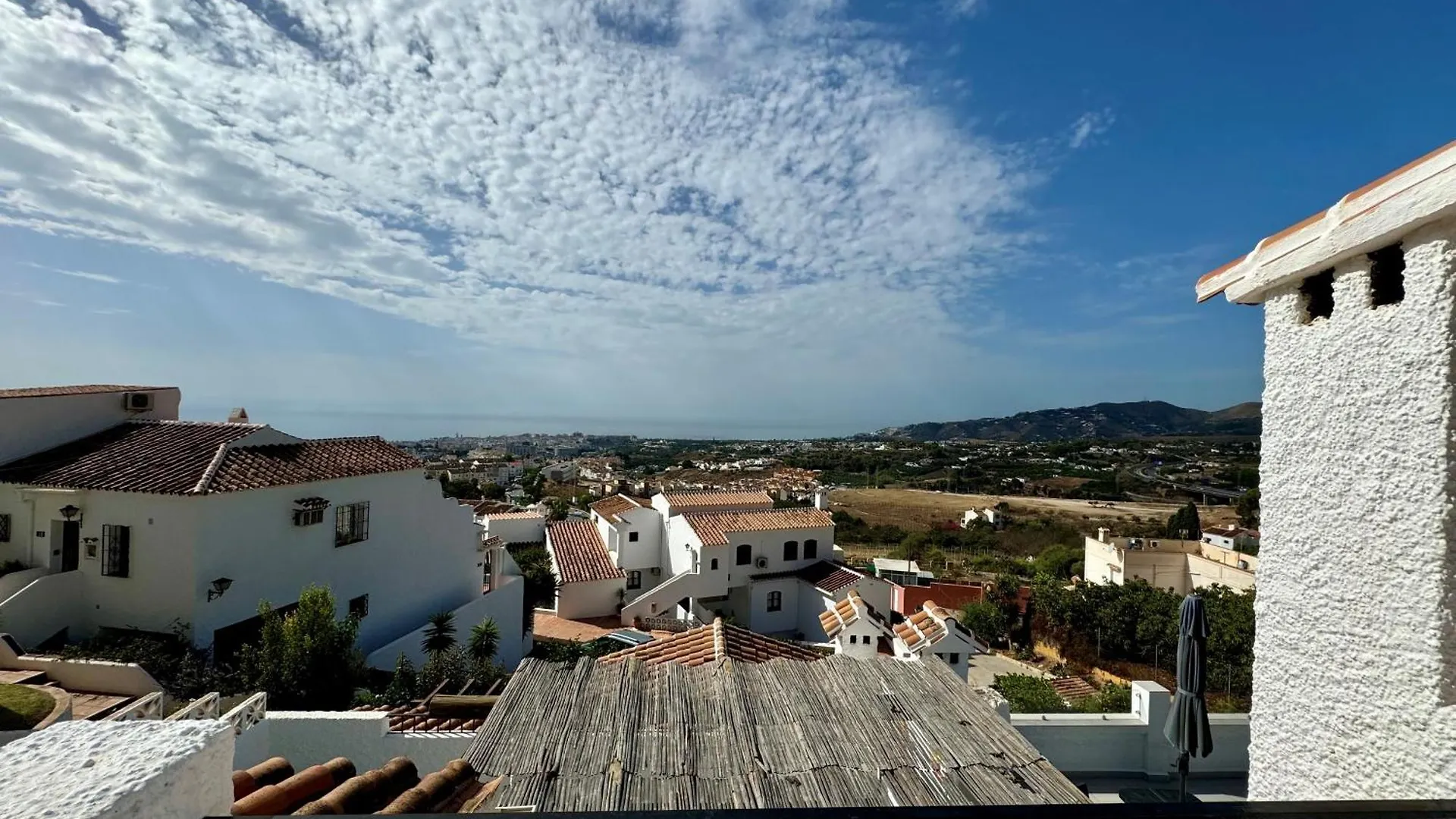 Luxury 2 Bedroom Apartment In San Juan De Capistrano, Nerja Spain