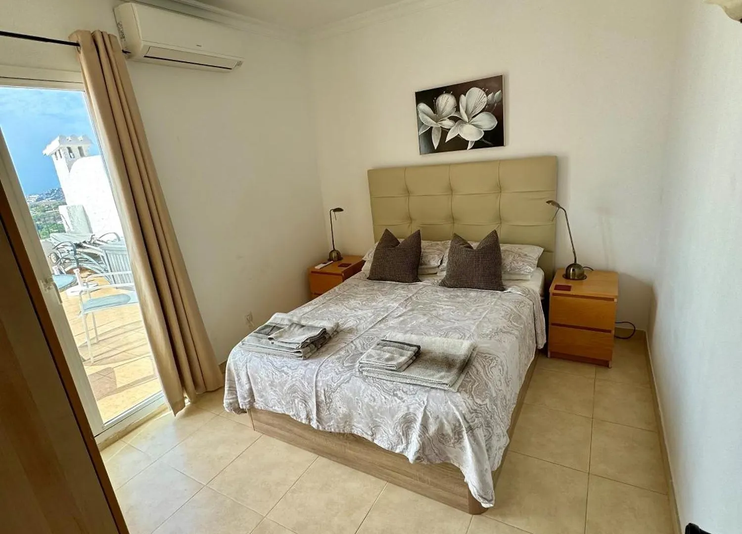 Luxury 2 Bedroom Apartment In San Juan De Capistrano, Nerja 0*,
