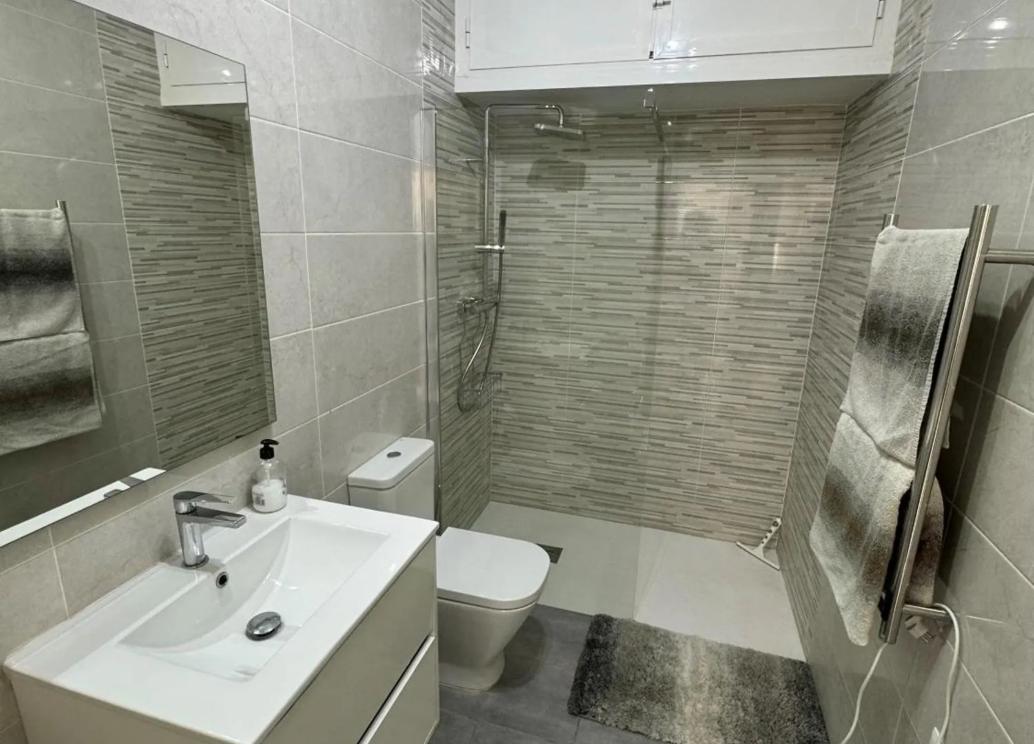 Luxury 2 Bedroom Apartment In San Juan De Capistrano, Nerja 0*,  Spain