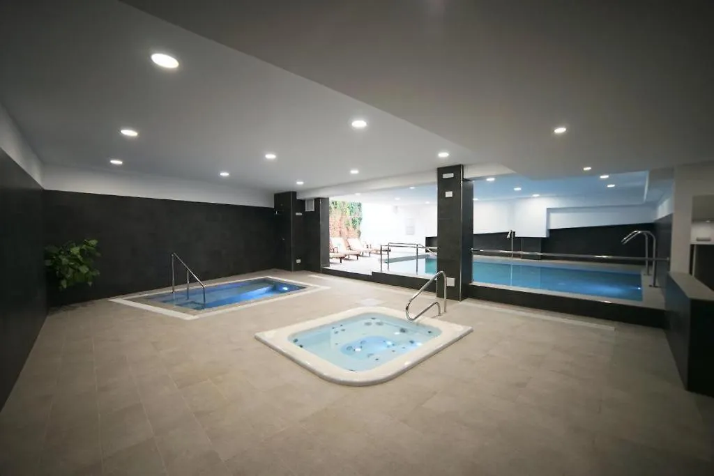 Luxury 2 Bedroom Apartment In San Juan De Capistrano, Nerja 0*,