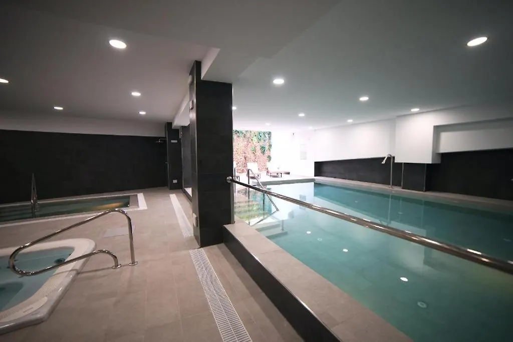 Luxury 2 Bedroom Apartment In San Juan De Capistrano, Nerja
