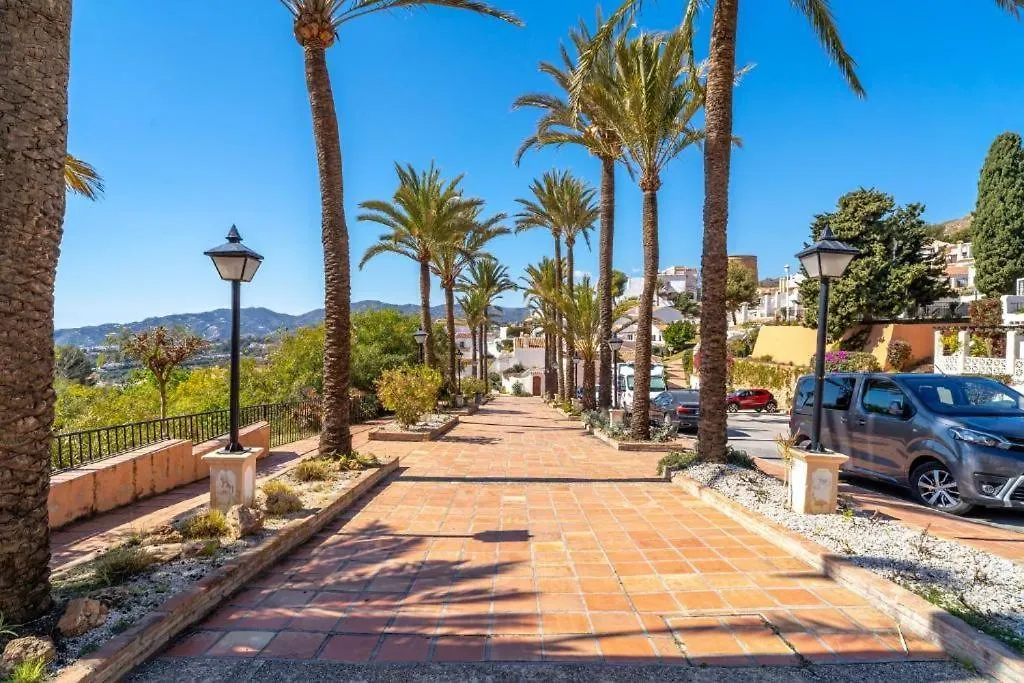 Luxury 2 Bedroom Apartment In San Juan De Capistrano, Nerja
