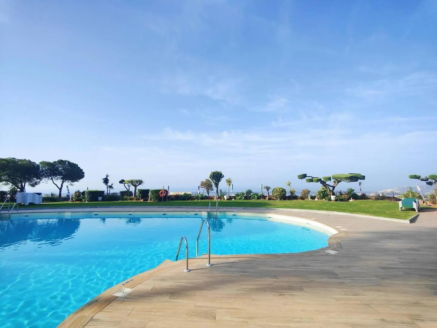 Luxury 2 Bedroom Apartment In San Juan De Capistrano, Nerja